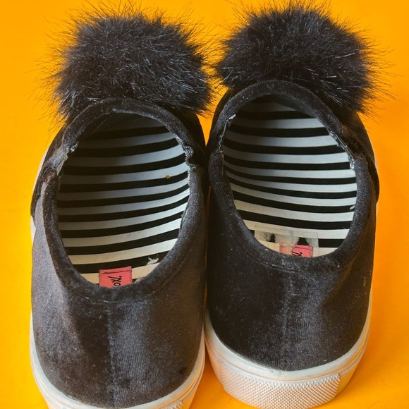 Betsey Johnson Black Velvet Sneakers with Pom Poms - Picture 6 of 11